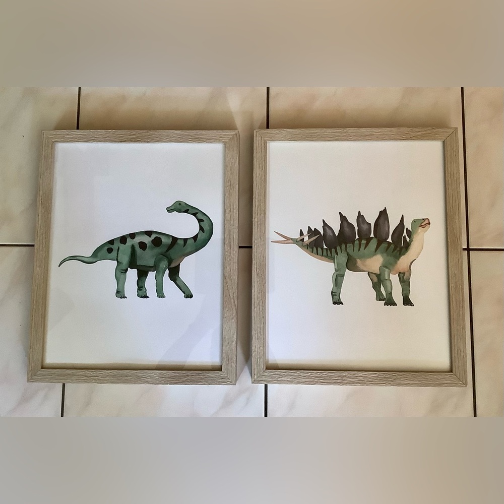 Lot of Two Dinosaur Pictures